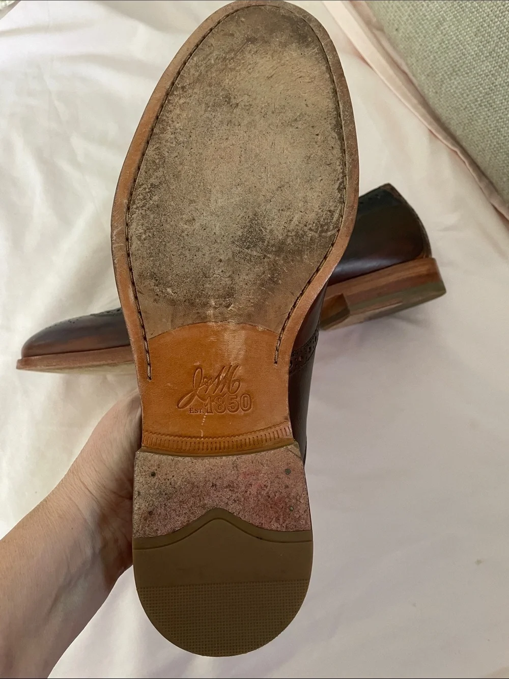 Johnson and Murphy Classic Two-Tone Wingtip Oxfords in Browns Sz 11.5M